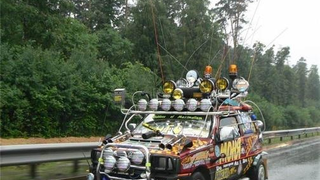 Space Car: The Goddess Of Maximalizm